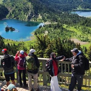 Meet your Posher, Naira